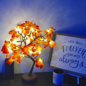Maple tree light